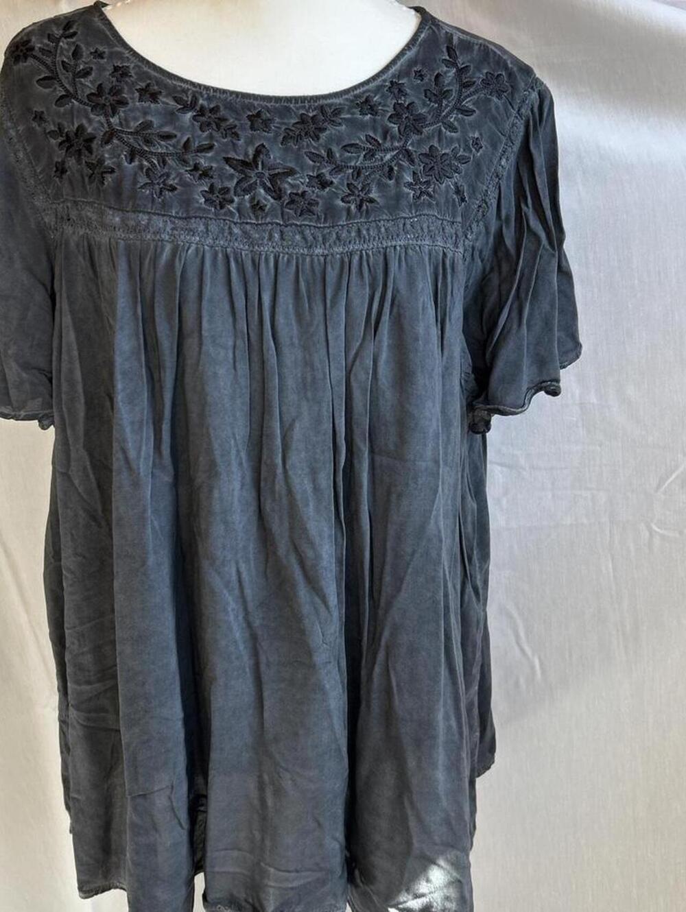 Women's Peasant Blouse, Gray, Torrid, Size 2 (XXL)